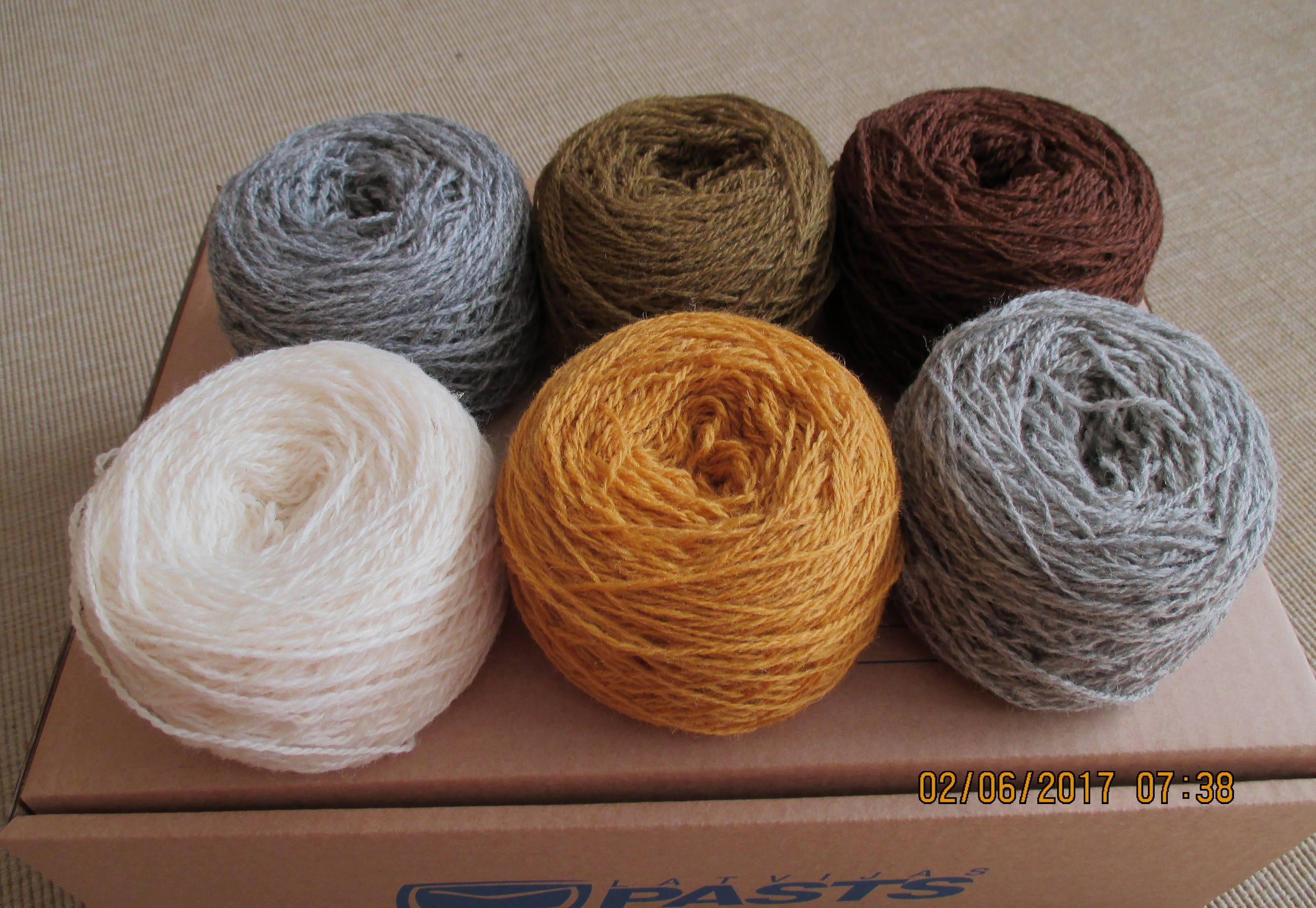 Wool yarn Autumn colors Gray Light gray White Mustard
