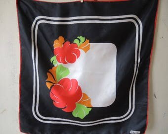 Vintage 1970s Paoli acetate scarf abstract floral 26.5 x 27 inches