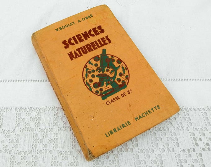 Vintage French School Biology / Natural Science Text Book with lots of Illustrations and Photographs Published by Hachette in 1940, France