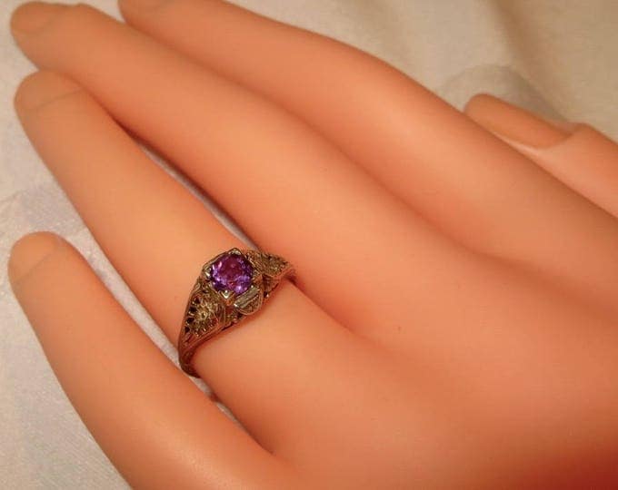 Art Deco Amethyst Ring, Sterling Silver Filigree, Amethyst Solitaire Stone, Vintage Jewelry Size 5.25