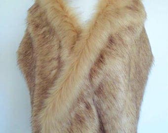 champagne fur stole, fawn fur shawl, beige faux fur, fake fur shrug, faux fur collar, bridesmaid wrap, bridal
