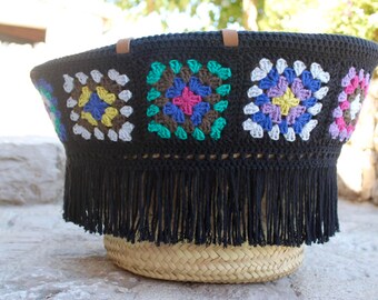 panier plage 'HORUS' crochet carreaux multicolores et noir