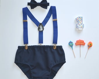 Blue Cake Smash Outfit Boy -- 1sth Birthday Outfit Boy -- Blue Suspenders & Navy Bow Tie with Navy Diaper Cover