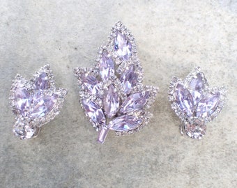 Vintage Signed Weiss Brooch earring set alexandrite color changing stones AB850