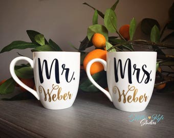 Mr. & Mrs. Coffee Mugs (2 Mugs) Personalized | Wedding gift | Bridal Shower gift | Engagement Gift | Couples Gift | Custom Mug | His Hers