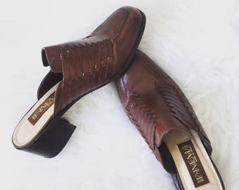 vintage woven leather mule clogs