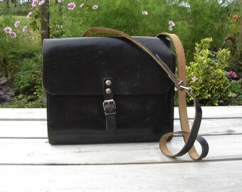 Sac cuir garde champêtre. Leather satchel. Leather bag. Vintage. Belgique