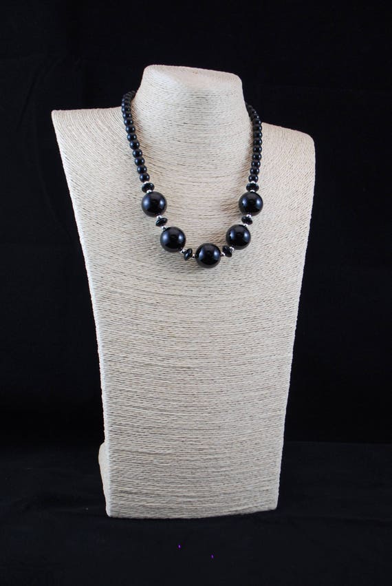 black onyx pendant necklace
