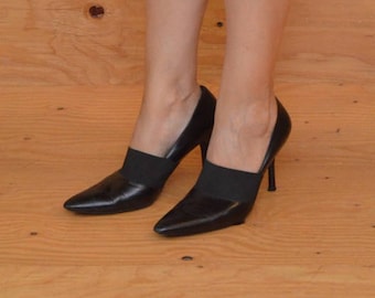Vintage 90's Style Lovely Black Leather High Heels Pointed Toe, SZ 9