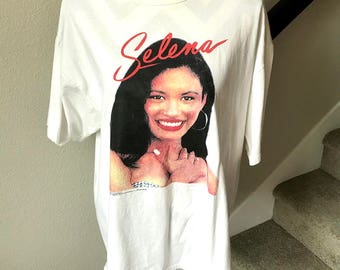 Vintage 1997 Selena Quintanilla Pérez Gorgeous Hispanic Print T Shirt Sz XL