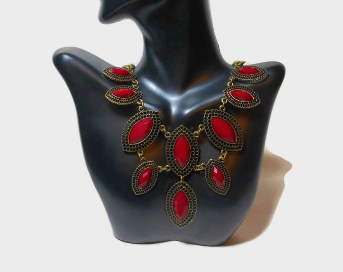 Red bib necklace, ruby red necklace, marquise cut cabochons, lucite red beads, gold chain, filigree frames, Dynasty Show Girl Drag runway