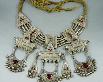 Old silver necklace from Himachal Pradesh India called