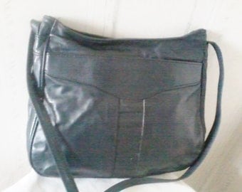 Navy blue leather handbag vintage