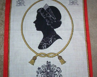 Royal Tea towel. The Queen's silver jubilee 1977. Tea towel. Irish Linen Old Bleach