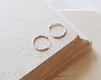 E1106 - New 16MM Sterling Silver Dainty Tiny Hoop Earrings