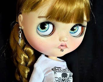 blythe doll, blythe custom doll, ooak doll, big eyes