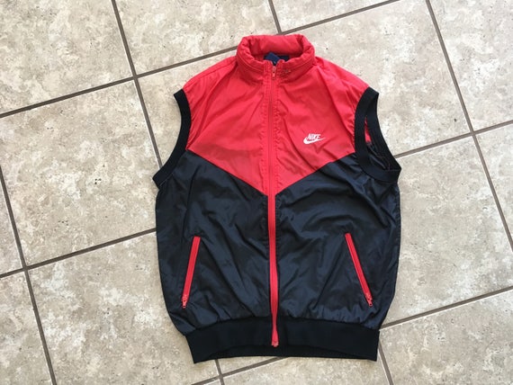 nike windbreaker vest