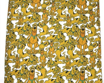 Tissu Coton imprimé thème "Scooby-Doo"