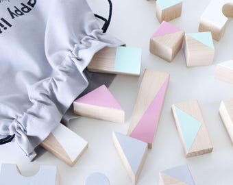 24 wooden blocks in Spring tones packed in cotton bag - Wooden toys - Handmade toys - Baby gift - Natural toys - Gift for toddler