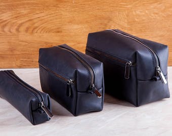 Groomsman Gift, Leather Dopp Kit, leather toiletry bag, fathers day gift, third anniversary gift, Gift for Man Groomsmen Groom Wedding