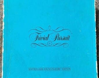 TRIVIAL PURSUIT Board Game 1984 - Young Players Edition Parker