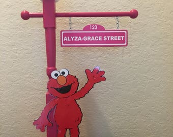 RUSH ORDER Sesame Street Lamp Post with Character Sesame