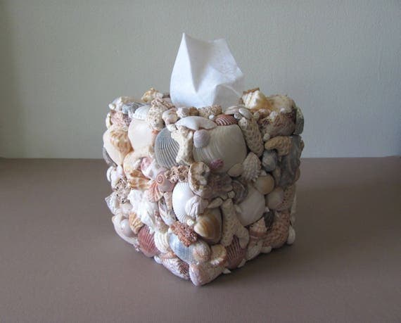 Beach Bathroom, Shell Tissue Box, Seashell Tissue Box, Coastal Bath Decor, Seashell Kleenex Box, Coastal Tissue Box, Coastal Bath