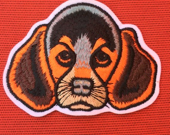 Adorable BEAGLE Fox Hound Dog Head PATCH Detailed Mint Condition DOG