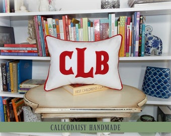 Heritage - Large Font Applique Monogrammed Pillow Cover - 12 x 18 lumbar