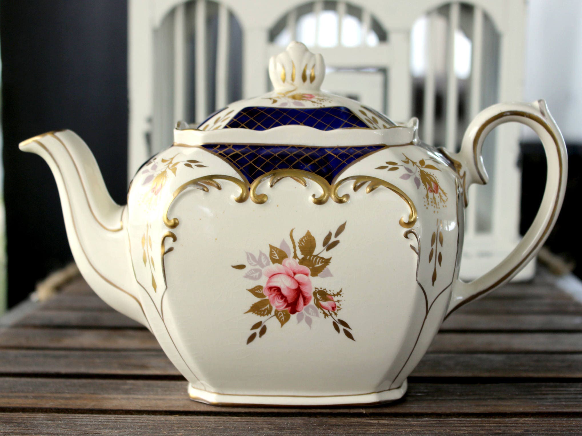 Sadler Tea Pot Cube Shaped Vintage Teapot 4 Cup Sadler