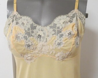 stunning Peach Van Raalte Full Slip 36 #085