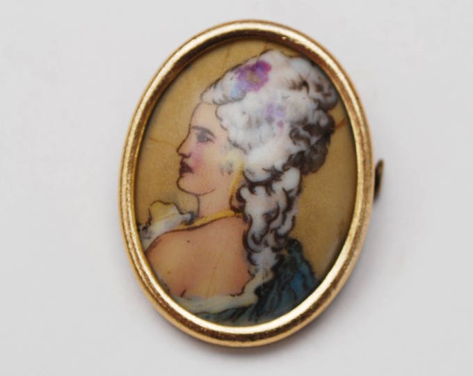 Hand Painted Porcelain Brooch - Limoge FRance Signed - Cameo Women Profile- Gold Frame - Antique Victorian - trombone Clasp pin