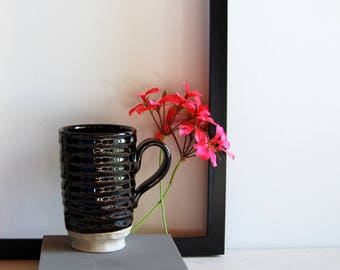 Stoneware mug Hand thrown mug Brown ceramic and pottery Tea mug Coffee mug Cocoa mug Faceted ceramic One of a kind mug Shiny glazed ceramic