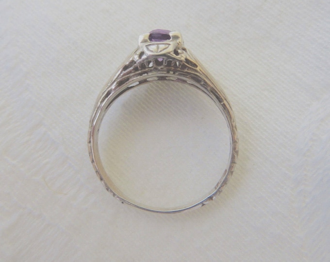 Art Deco Amethyst Ring, Sterling Silver Filigree, Amethyst Solitaire Stone, Vintage Jewelry Size 5.25