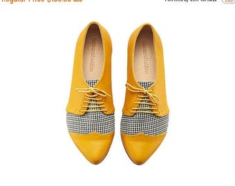 CHRISTMAS IN JULY Yellow Pepita oxford leather shoes / Polly Jean flat leather women shoes