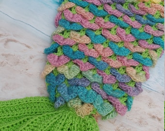 Mermaid tail blanket with fin - Crocodile stitch - Cocoon - Crochet afghan - ***MADE to ORDER****