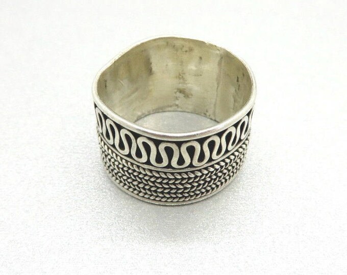 Sterling Silver Wide Band Ring, Vintage Scrolled & Braided Band Ring Size 7