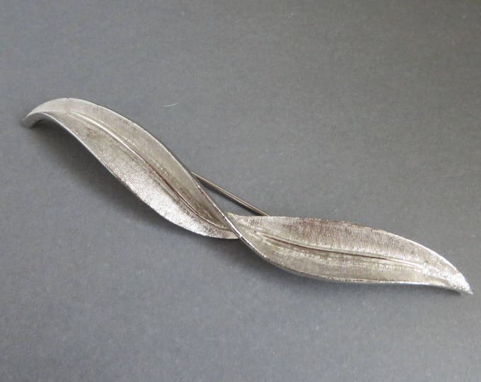 Coro Pegasus Leaf Brooch, Vintage Matte Silver Tone Wide Leaf Pin, Gift for Her