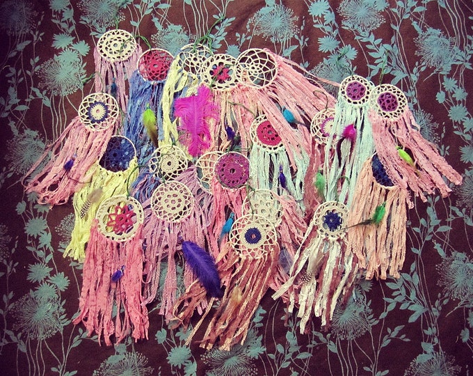 Boho Baby Shower Decoration - Dreamcatchers Party Favors - Baby Shower Gifts for Guests - Hippie Party Decor - Bohemian Dream Catcher