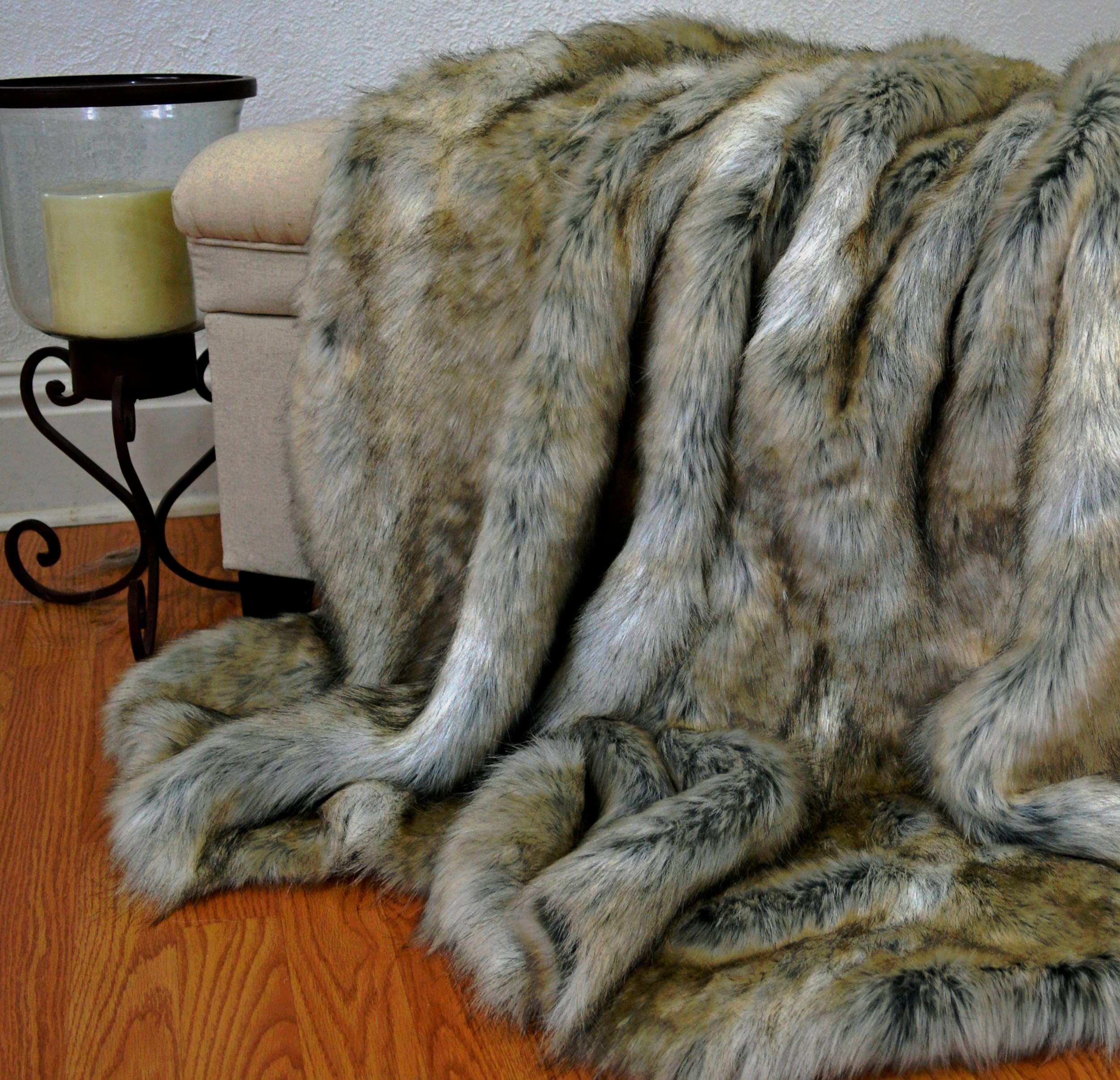 Light Brown Wolf Faux Fur Blanket Throw Faux Fur Blanket