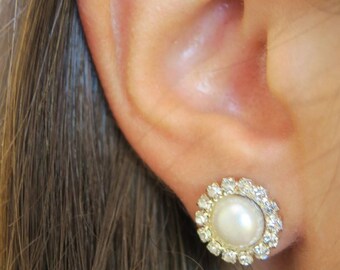 Solitaire Earrings, Pearl Studs, Zircon Stud Earrings, Kate Middleton Earrings, Pearl Post, Bridal Earrings Pearl, Round Stud Earrings