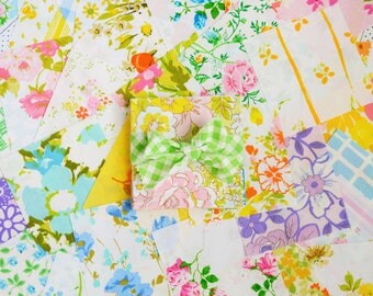 Vintage Sheet. 40 Piece Charm Pack. Colorful Brights. 5 x 5 Fabric Squares. Quilt Bundle. Floral Fabric. 5 Inch. Sets 01