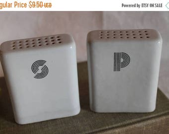Christmas in July Vintage White and Black Ceramic Salt and Pepper Shaker Set