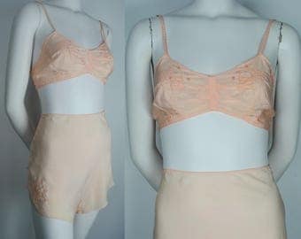 Vintage 30's Silk Bra & Tap Shorts Set - 1930's Lingerie Set - Bralette / Tap Pants