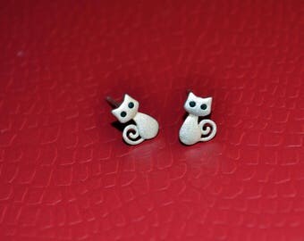 Cat Earrings, Silver Cat Earrings, Stud Cat Earrings, Tiny Cat Earrings (E444)