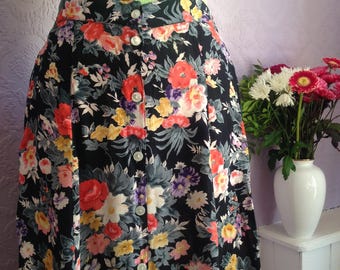 Flowerburst A-line, Button-front Midi Skirt. 1940s style. Size Medium