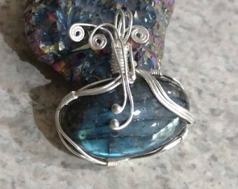 Wire Wrapped Labradorite Pendant Necklace