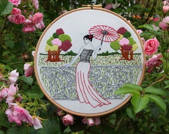 Embroidery KIT - Embroidery pattern - embroidery hoop art - "Le Balcon" - Traditional embroidery kit - Inspiration design - Art nouveau