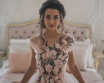 Tulle boudoir dress Teya//Lace boudoir//flower lace//bridal robe//pregness dress