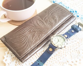 USSR tooled leather woman wallet with tags 1980's made in Lithuania